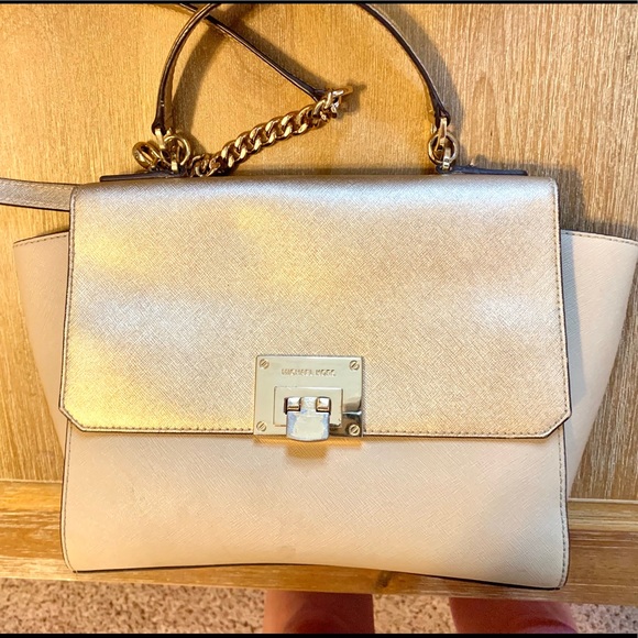Michael Kors Handbag - Picture 1 of 2